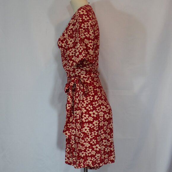 Madewell Wrap-Front Romper in Mini Daisy short sleeve women red white  size 12 - Picture 5 of 10